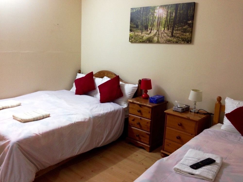 Vallance Road House Hotel London Eksteriør billede